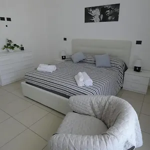 https://casa-vacanza-landolina-noto.sicilyhotelsitaly.net